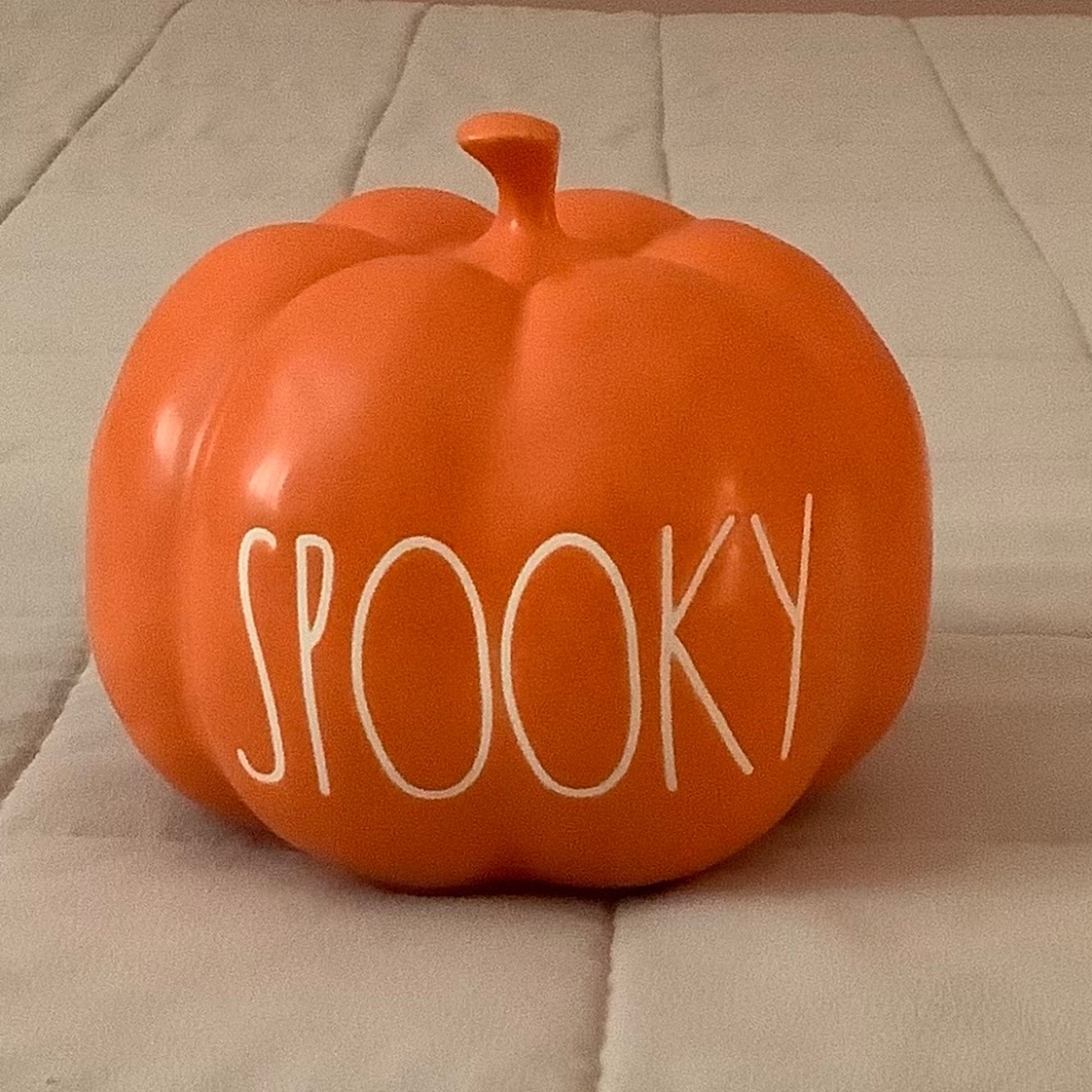 Rae Dunn ~ SPOOKY Pumpkin 🎃